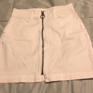White skirt with zipper detail